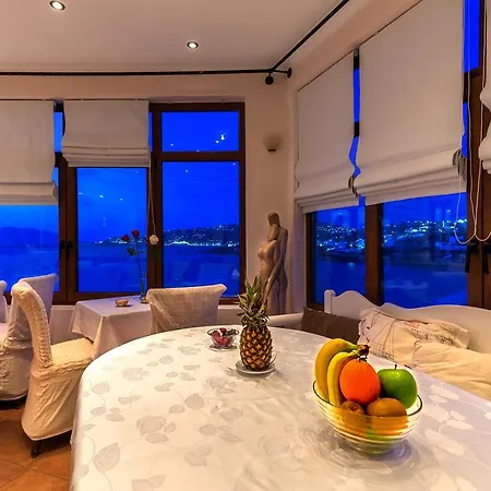 Akrotiraki ホテル