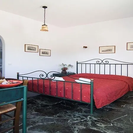 Hotel Akrotiraki 2*