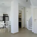 Akrotiraki Mykonos Town