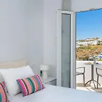 Akrotiraki Mykonos Town