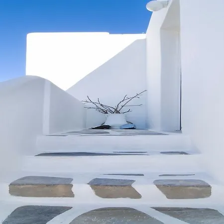 Akrotiraki Hotel 2*