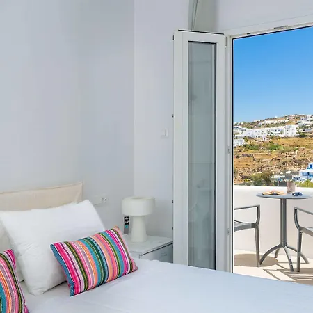 Akrotiraki Mykonos Town