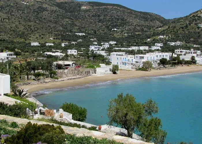 Akrotiraki Ξενοδοχείο 2*