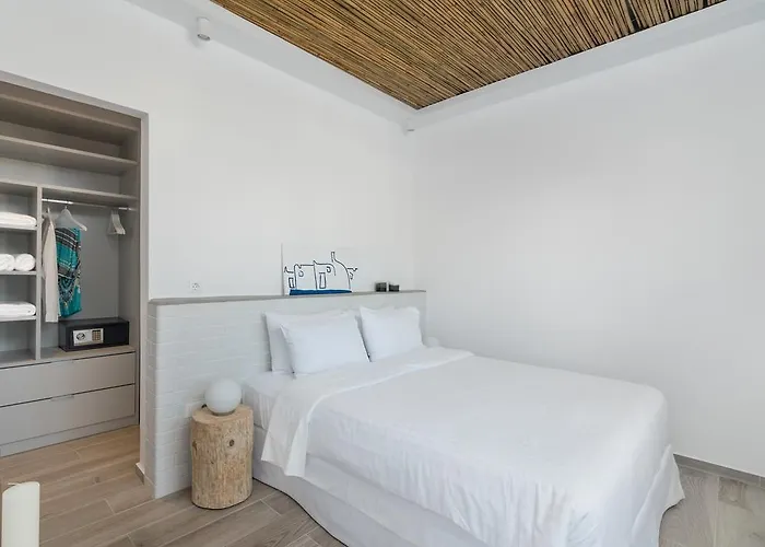 Hotell Akrotiraki 2*