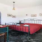 Отель Akrotiraki 2*