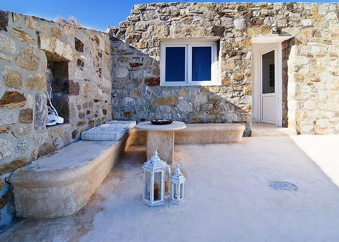 Akrotiraki Mykonos Town